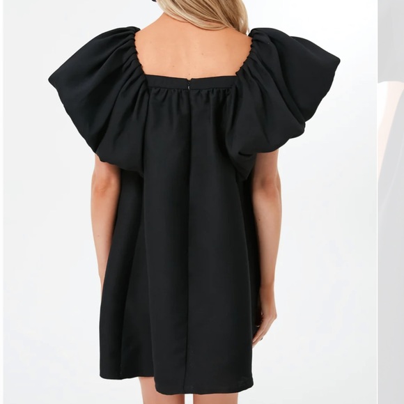 Tuckernuck Black Brooke Mini dress size M  two pockets NWT - Picture 3 of 9